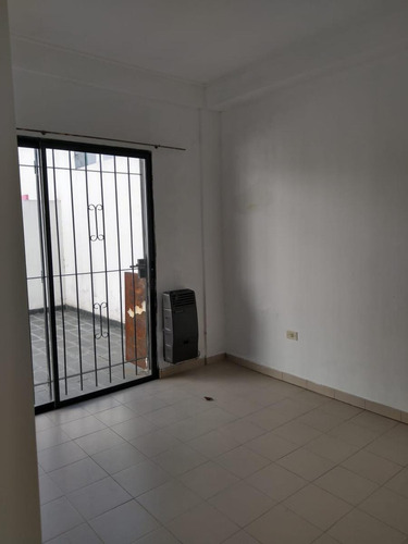 Departamento En Venta - 1 Dormitorio 1 Baño - La Plata