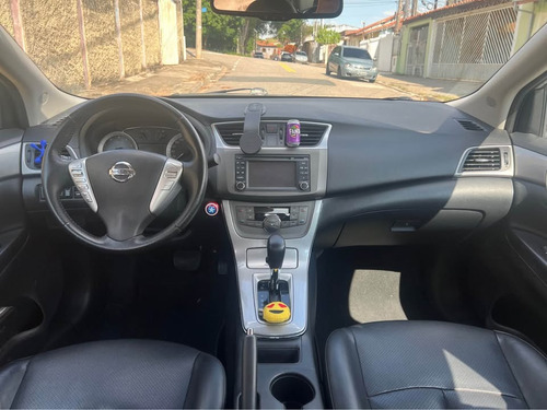 Nissan Sentra 2.0 Sl Flex Aut. 4p