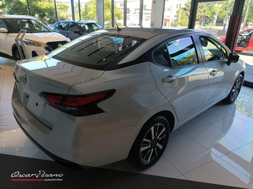 Nissan Versa Advance Automatico