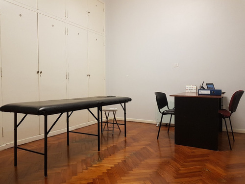 Ph, 2 Consultorios, 2 Gabinetes, Un Gimnasio De Rehabilitaci