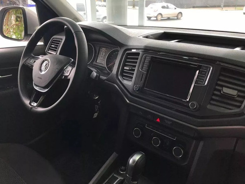 Imagen 3 de 25 de Volkswagen Amarok Comfortline 4x2 At 180cv 2.0tdi 2023 0km 7