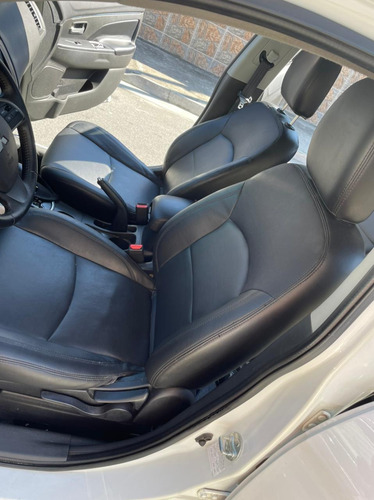Imagem 5 de 9 de Mitsubishi Asx 2016 2.0 2wd Cvt 5p