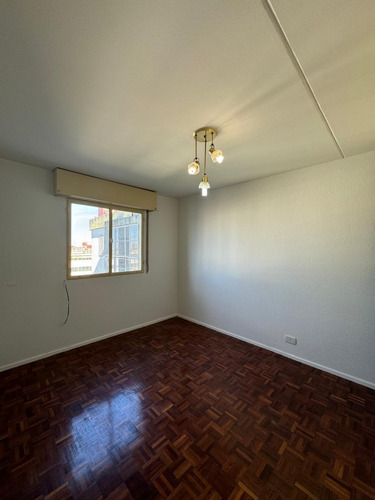 Dos Ambientes En Venta En El Barrio Copello, Villa Lugano