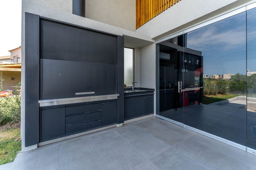 Venta Casa 4 Ambientes En Horizontes Al Sur