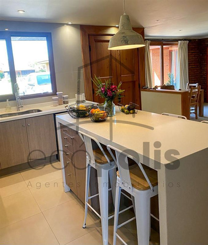 Parcela Condominio Lampa 5 Dorm 7 Baños