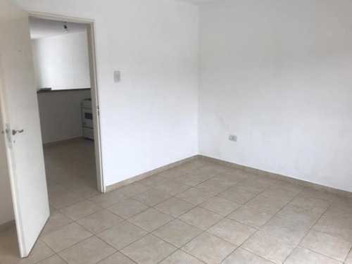Imagen 9 de 15 de Departamento - La Plata