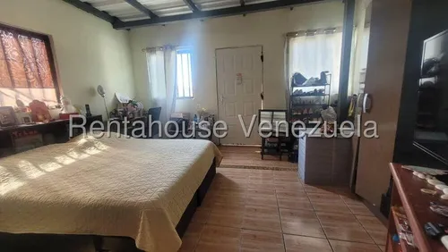 Casas En Venta Mls #25-12753