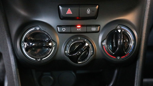 Peugeot 208 1.6 Allure - 127936 - C