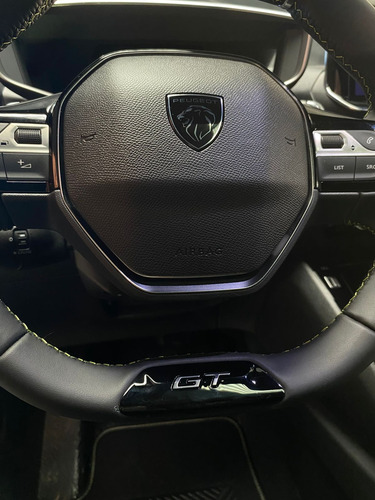 Peugeot 2008 1.2 Gt