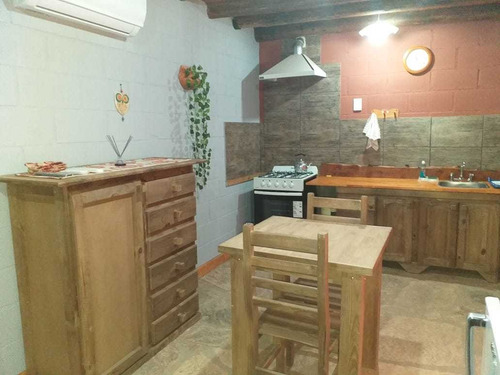 Imagen 13 de 17 de Cabañita Con Pileta En Villa Rumipal..!! Abierto Todo El Año