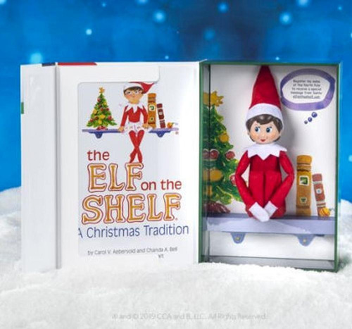 The Elf On The Shelf, Una Tradición Navideña Y Libro Niña