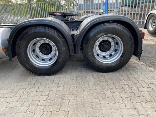 Scania R400 (6x2)