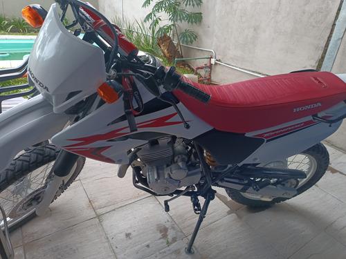 Honda Tornado 250