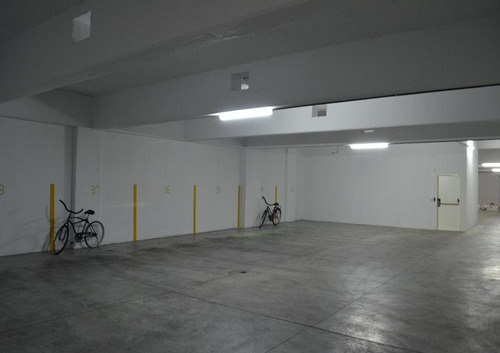 Cochera En Venta - Rosario