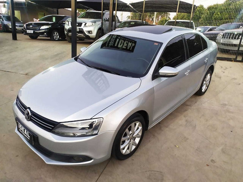Volkswagen Jetta 2012 2.0 Comfortline Flex 4p Automática