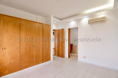 Imagen 7 de 27 de Espectacular Casa Amplia Y Bien Distribuida En Venta Altamira Caracas 23-28229
