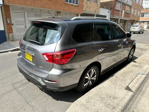 Nissan Pathfinder 3.5 R52 Sense