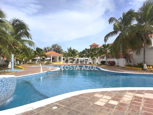 Se Vende Lujoso Town House Remodelado En Conjunto Pescadores Ii Tucacas