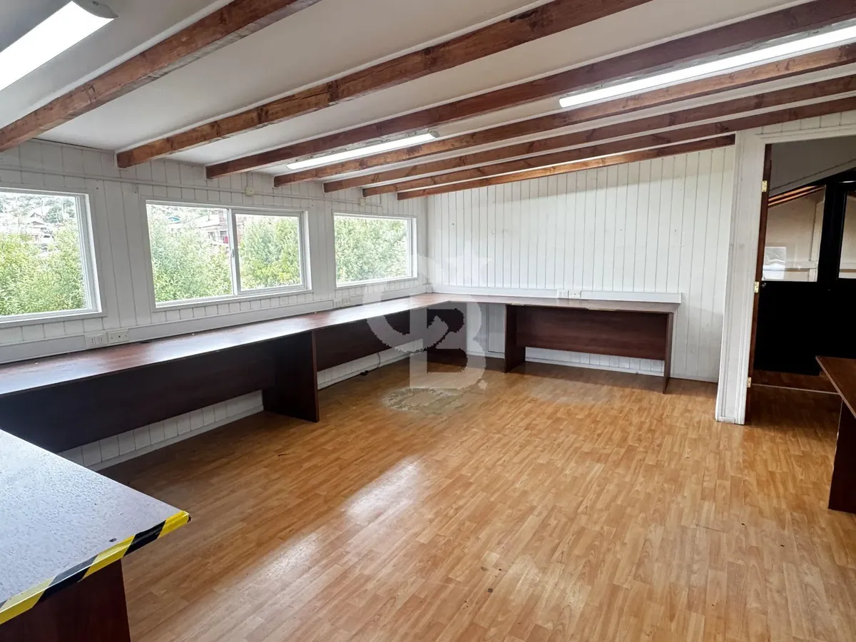 Imagen 3 de 18 de Atención Empresas, Arriendo Ideal A Pasos Del Centro.