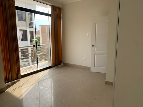 Imagen 4 de 9 de Se Alquila Hermoso Apartamento