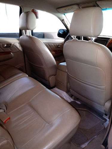 Toyota Sw4 3.0 I Srv C/cuero 4x4 (2009) 2010
