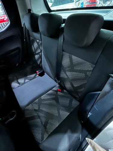 Fiat Mobi 1.0 8V EVO LIKE.