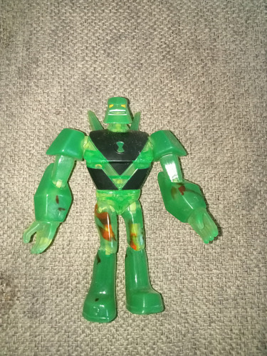 Figura Ben 10 Omni-metallic Diamondhead