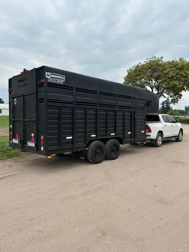 Trailer Semirremolque 9 Caballos Homologado Patentable Lcm