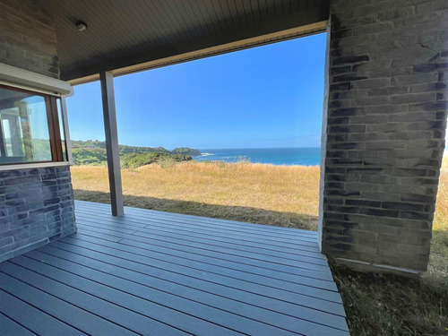 Casa En Venta De 5 Dorm. En Ancud Chiloé