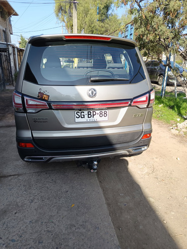 Dongfeng SX6 1.6 Sx6 Mt5 7Pas