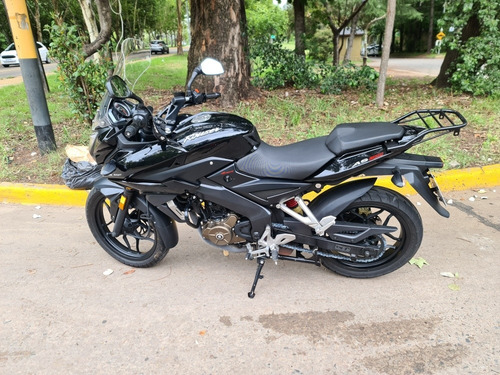 Imagen 2 de 15 de Bajaj Rouser As 200