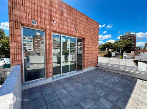 Casa 3 Dormitorios - Jujuy 2400 - Pichincha Rosario | Venta