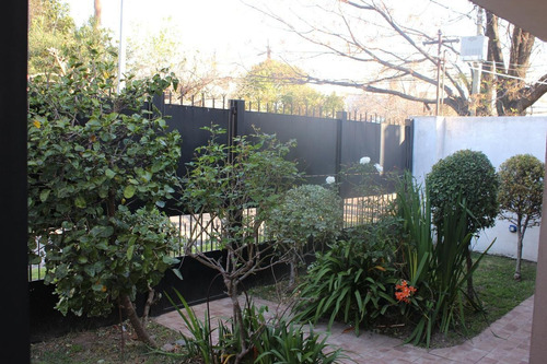 Imagen 6 de 30 de Casa 3 Ambientes Venta Jardín Parrilla - Muñiz