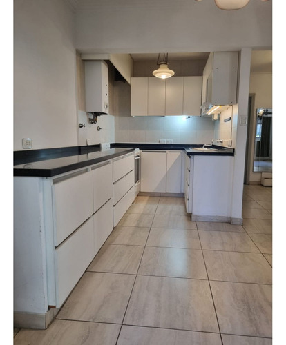 Venta - 2 Dormitorios- Mendoza 831