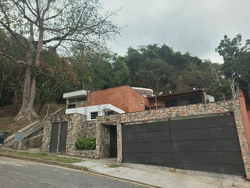 Se Vende Hermosa Casa Quinta El Parral Valencia Prc-100