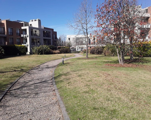 Departamento En Venta En Terrazas De Ayres, Pilar