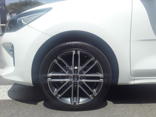 Kia Rio Vibrant Mt Hatchback 1.4 2020