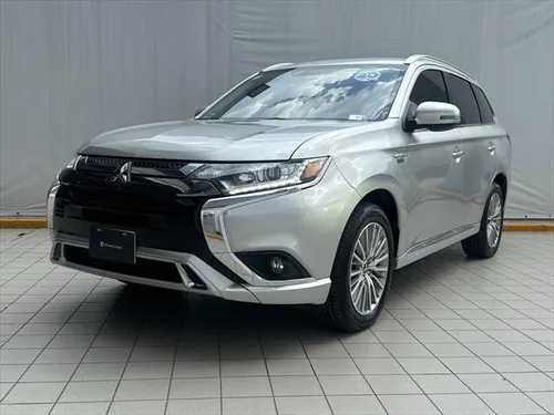Mitsubishi Outlander 2.4 Se Cvt