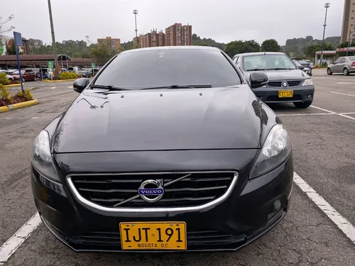 Volvo V40 1.4 T4 KINETIC AT