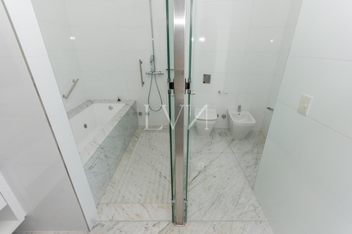 Venta-alquiler Departamento 5 Ambientes En Alvear Tower, Puerto Madero
