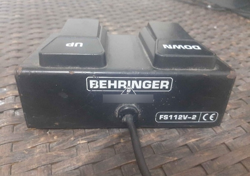 Footswitch Behringer 