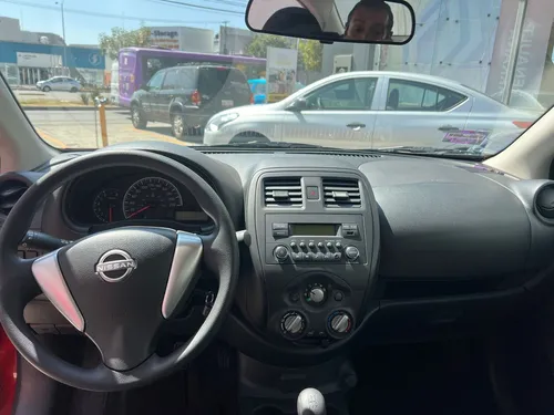 Nissan V-Drive 1.6 Mt A/C Audio