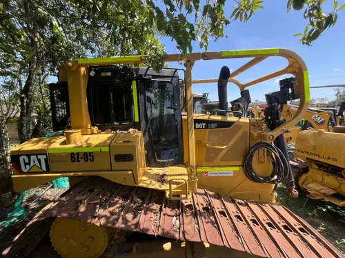 Bulldozer Cat D6t Lgp 2014