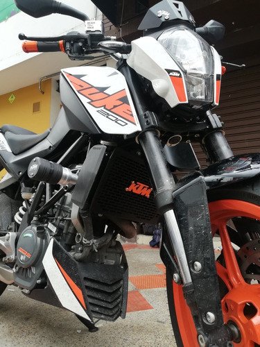Slaiders Ktm Duke 200 - 250 Y 390 - Lujos Ktm