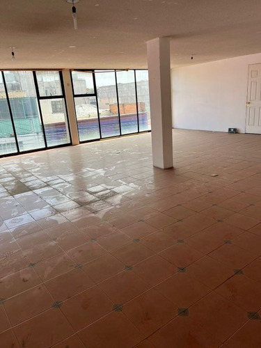 Imagen 3 de 13 de Edificio En Venta