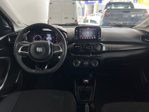 Fiat Cronos 1.3 Drive Flex 4p