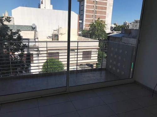 Imagen 2 de 14 de Venta Departamento De 1 Dormitorio Semipiso Barrio Luis Agote