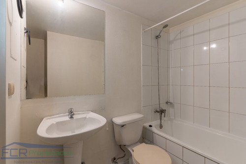 Excelente Departamento 2d 1b Frente Estación Metro Ñuble