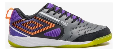 Chuteira Umbro Pro 5 Bump Futsal Cinza Oficial - Original Grafite Preto Eletric Purple 43 Br