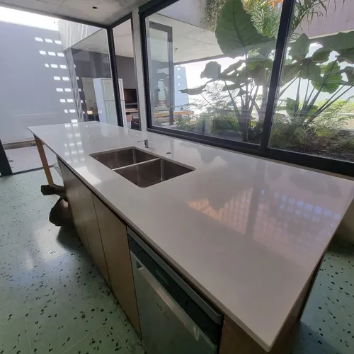 Mesadas De Cocina Y Barras